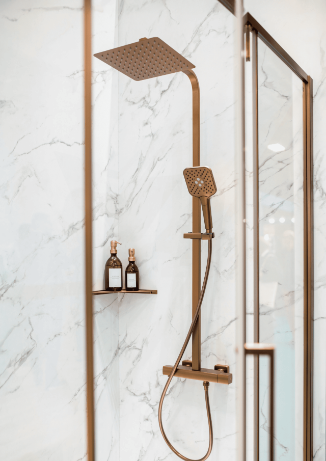 Robinnetterie de douche à Calais - Comptoir du Carrelage.